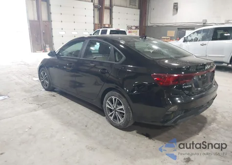 2023 Kia Forte Lxs z USA, uszkodzony, nr VIN 3KPF24ADXPE618697